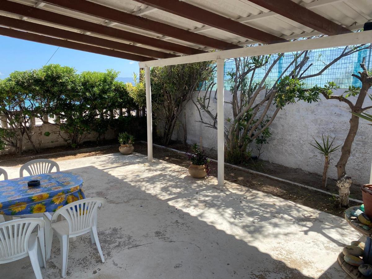 Alexia'S Beach House Káto Ássos エクステリア 写真
